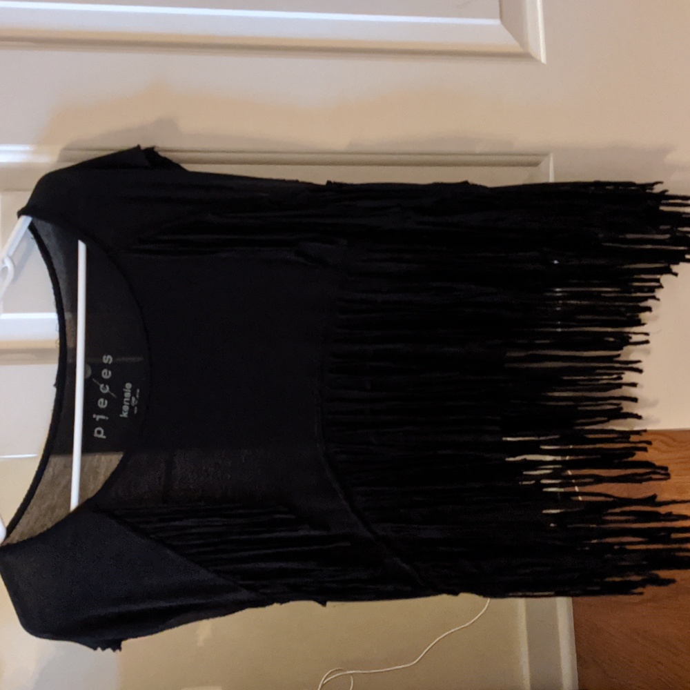 Kensie Fringe Top